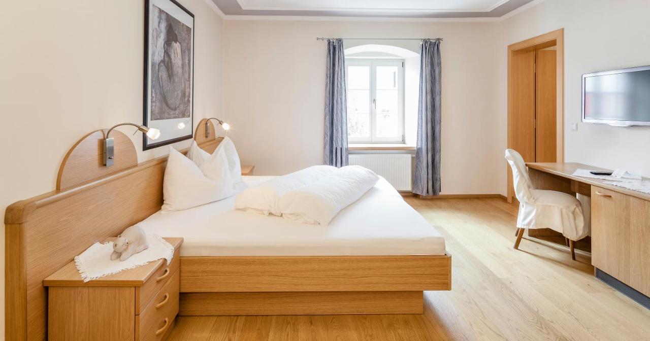 Goldene Rose Hotell Naturns Eksteriør bilde