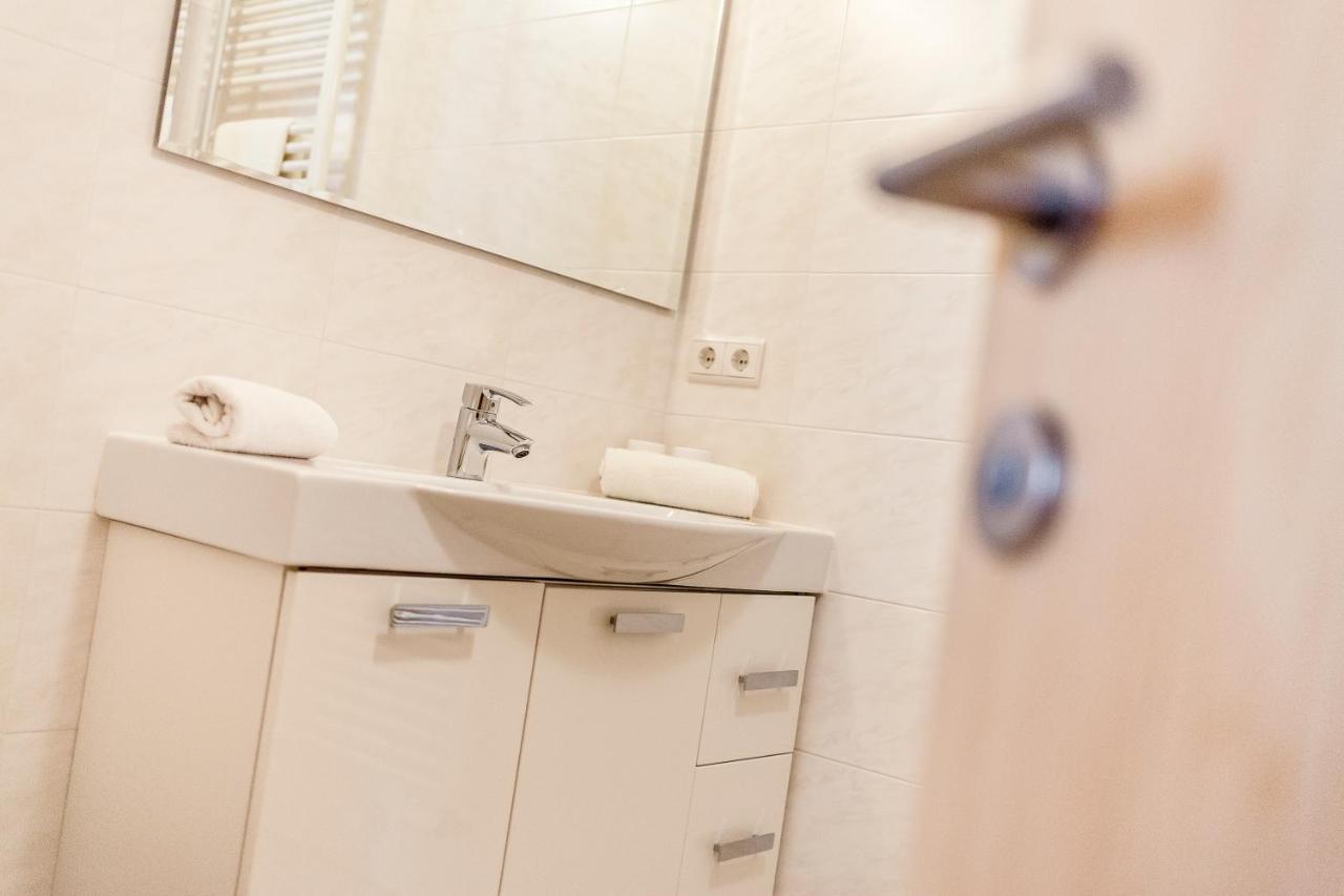 Goldene Rose Hotell Naturns Eksteriør bilde